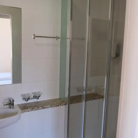 Yellow * Αβέιρο