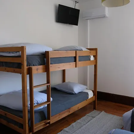 Yellow Hostel Aveiro