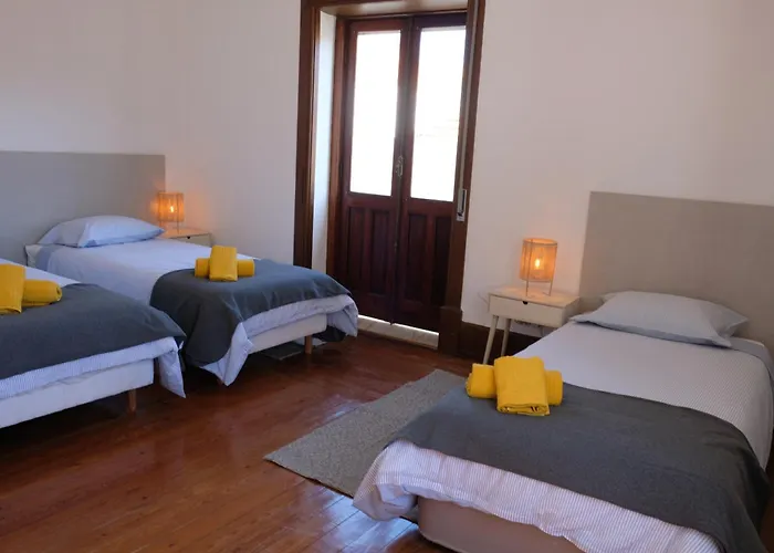 Hostal Yellow *