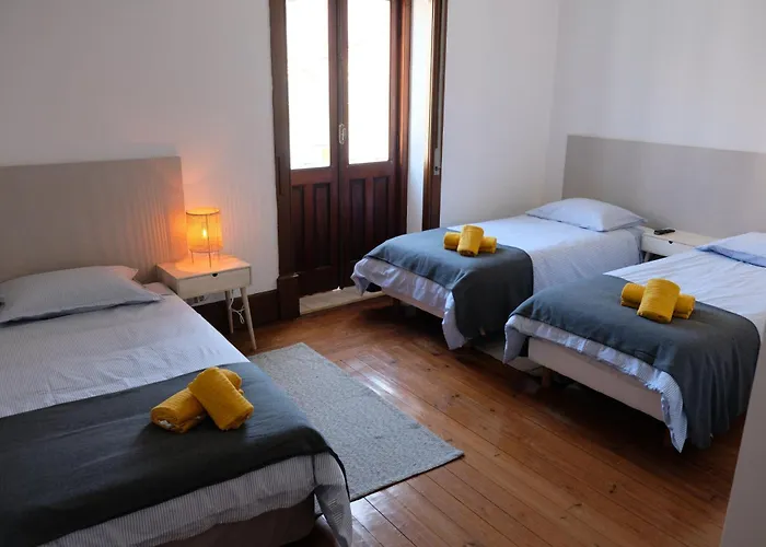 Hostal Yellow *