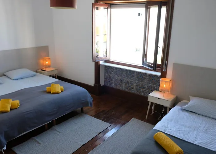 Hostal Yellow