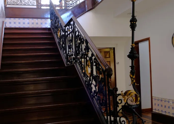 Yellow Хостел Авейру